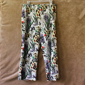 2/$20 Tommy Hilfiger White Floral Wide Crop Pants